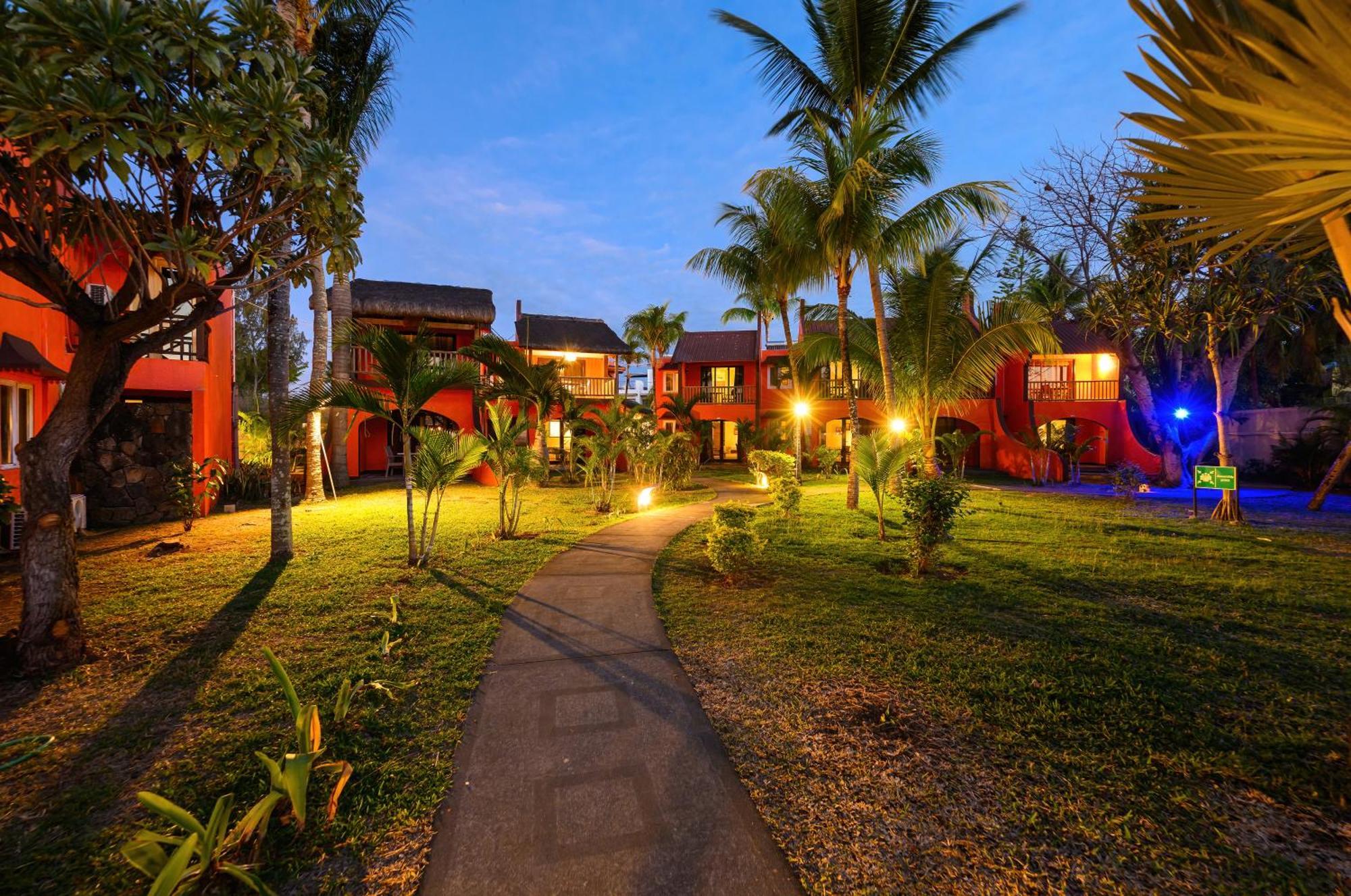 Flowers Of Paradise With Lov Mont-Choisy Exterior foto